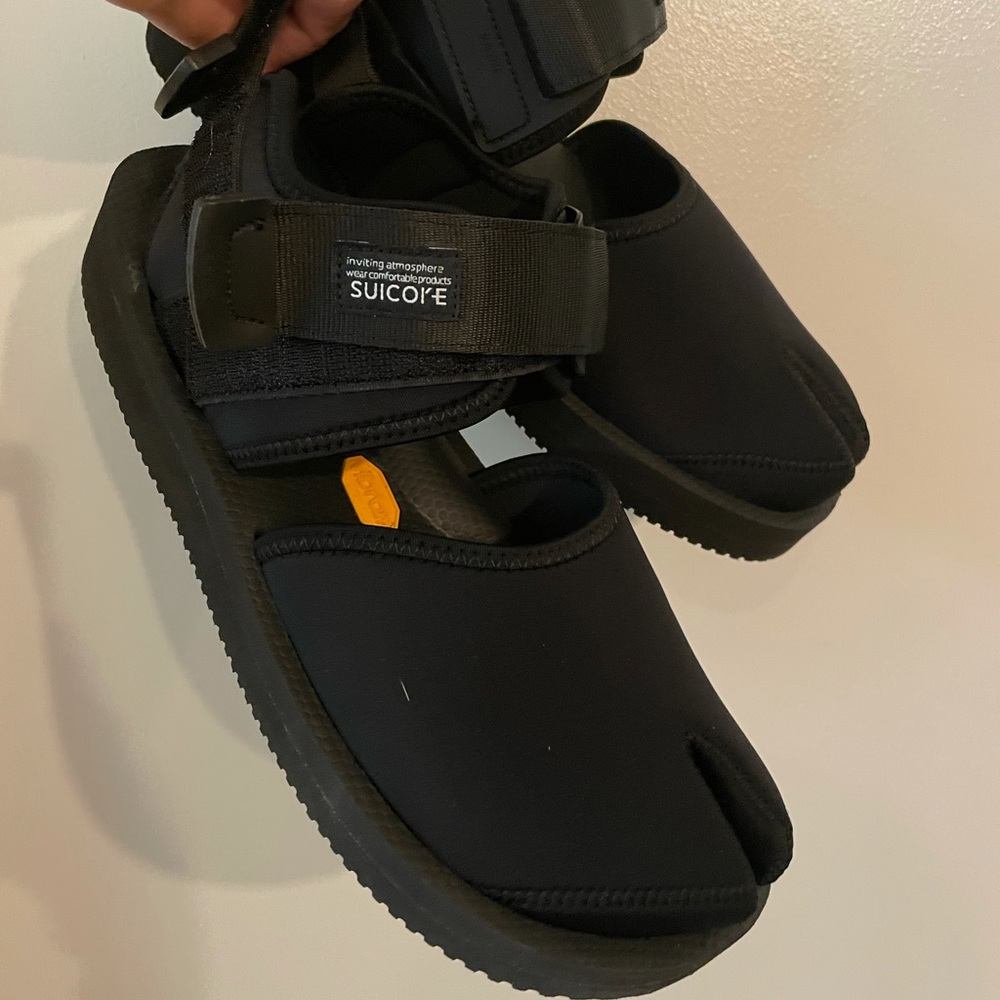 Suicoke Bita-V Sandals men’s sz 7/women sz 9